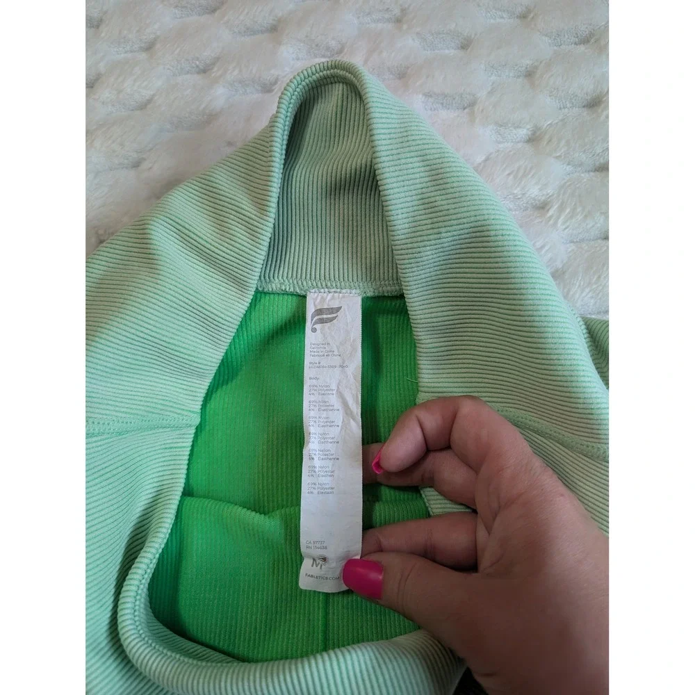 Fabletics Ribbed Seamless High Waisted‎ Leggings Athletic Gym Activewear M